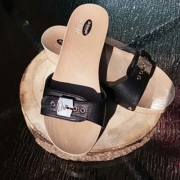 Dr. Scholl's Shoes - 🐚Dr. Scholls Snakeskin Slides🐚